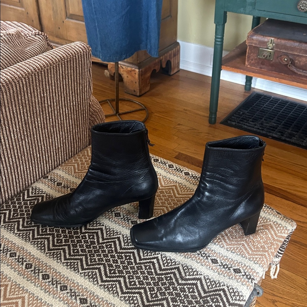Stuart Weitzman Square Toe Black Leather Ankle Boots - Picture 3 of 9
